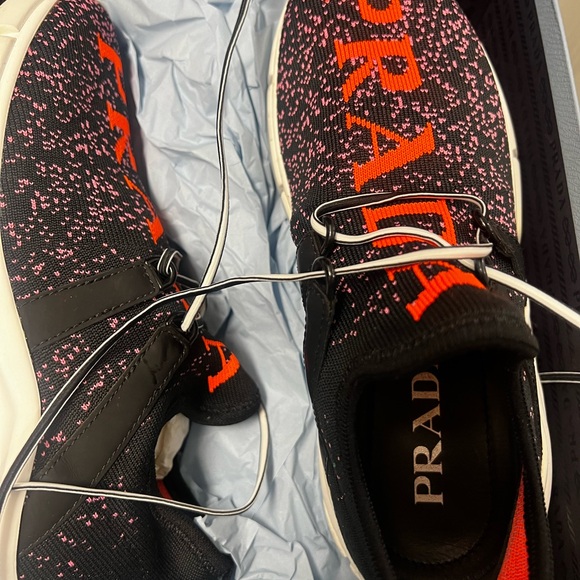 Prada Women’s size 36 Calzature Donna Sneakers (authentic)) - Picture 2 of 8
